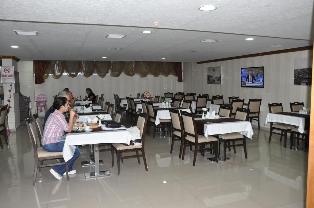 Ilksan Deha Hotel Ankara Ngoại thất bức ảnh